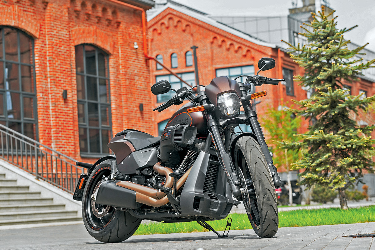 Тест Harley-Davidson FXDR 114. Прощай, железо?