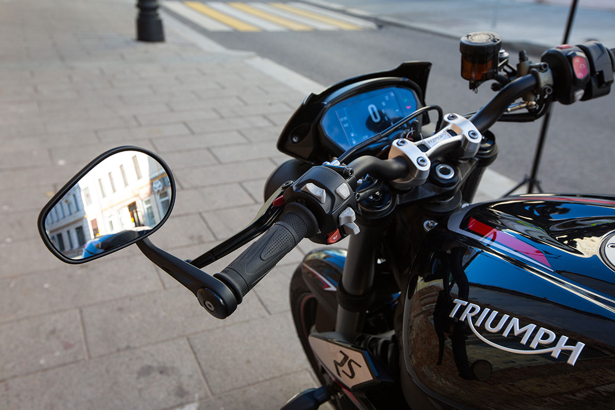 Тест Triumph Street Triple 765 RS. Лучший мотоцикл для города?