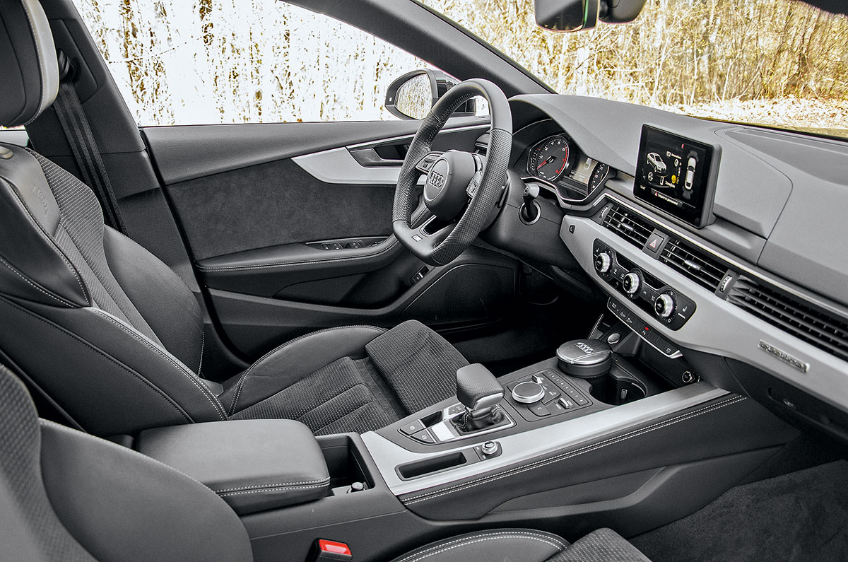салон Audi A5 Sportback