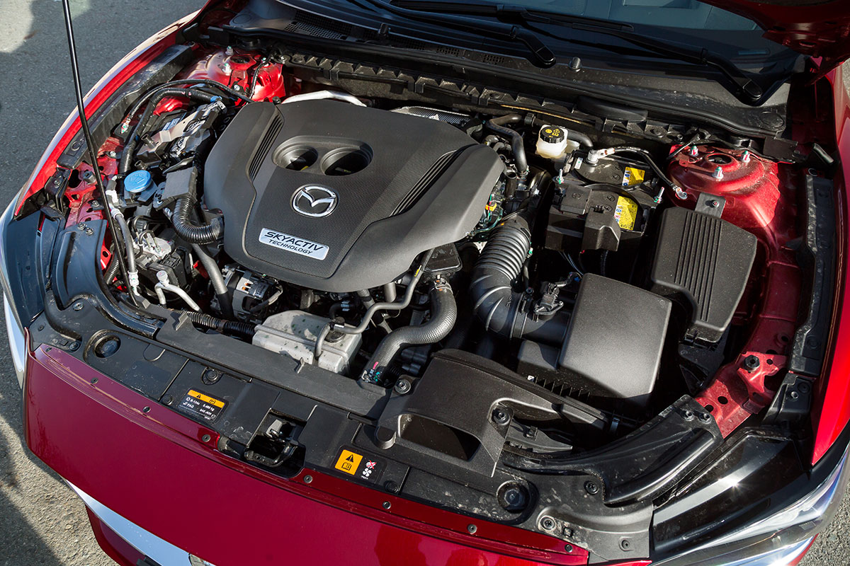 Тест-драйв Mazda 6. Сново молода