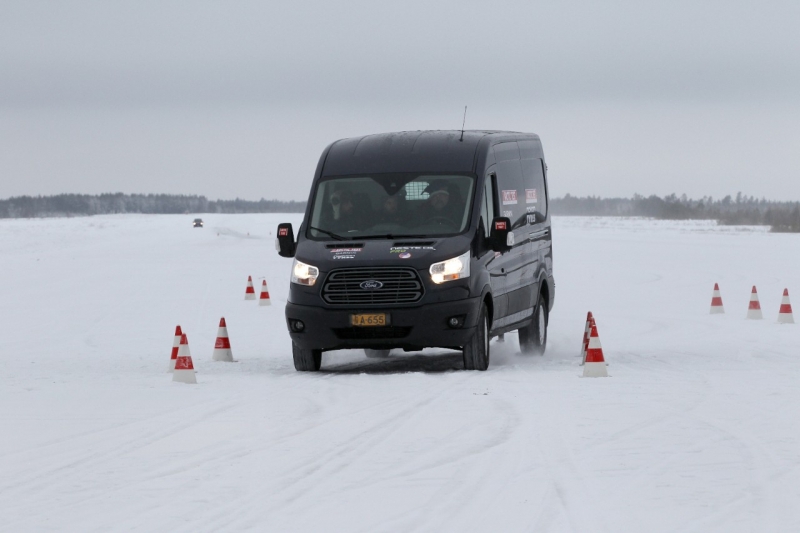 Ford Transit и Ford Transit Connect одержали двойную победу в Арктическом тесте