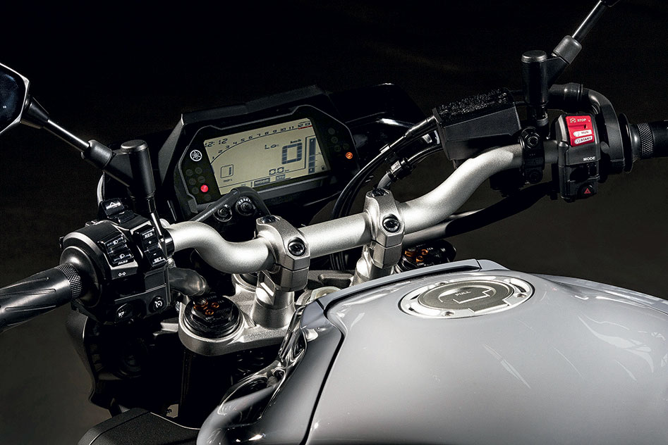 фото мотоцикла Yamaha MT-10