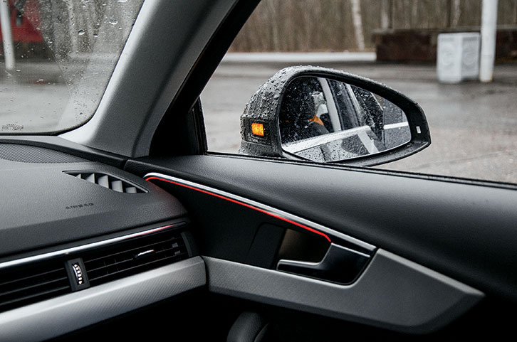 Audi A4. Деликатность и честность
