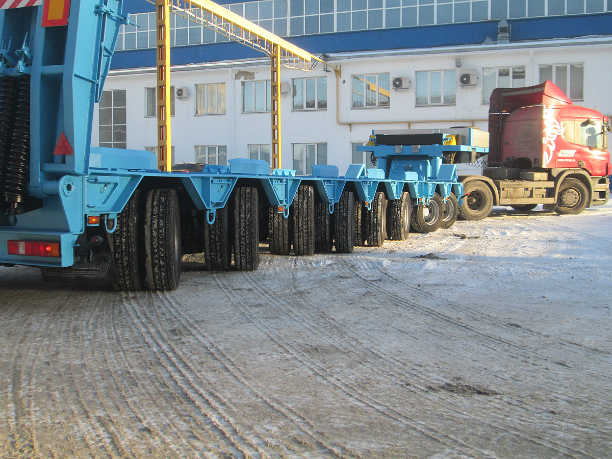 «Сороконожка»: полуприцеп 100-тонник из Челябинска