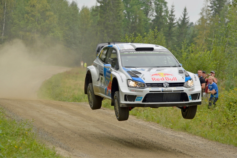 Легенда мирового ралли Маркус Гронхольм тестирует Volkswagen Polo R WRC