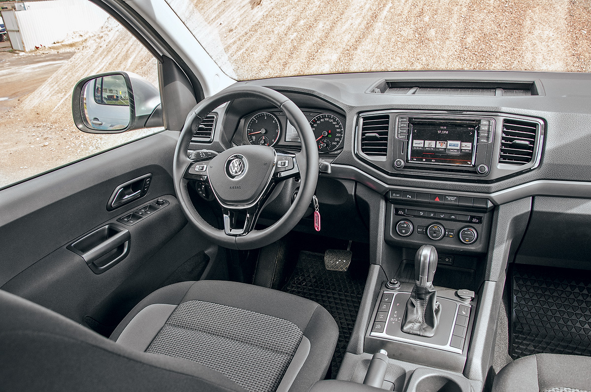 Volkswagen Amarok V6 салон