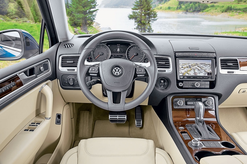 Volkswagen Touareg. Игра на контрасте
