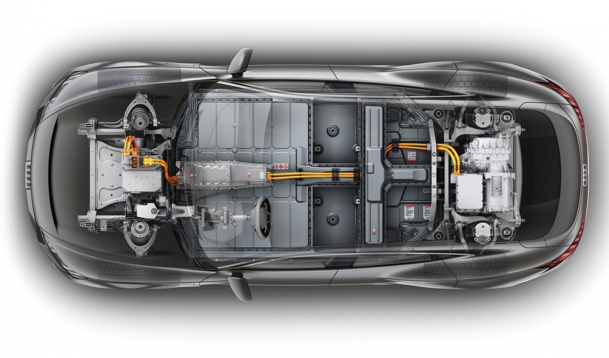 Audi e-tron GT: «Порше» по цене «Ауди»?