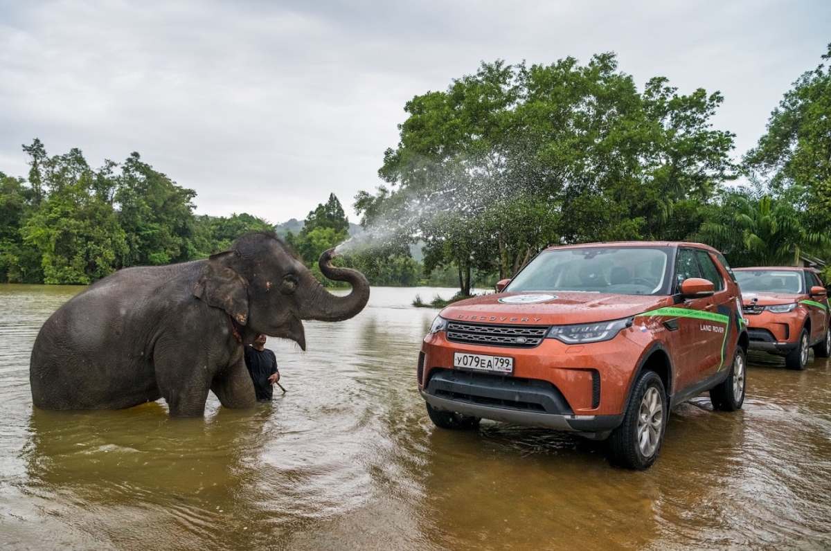 «Вокруг света за 70 дней с Land Rover»: Экспедиция финишировала в Москве!