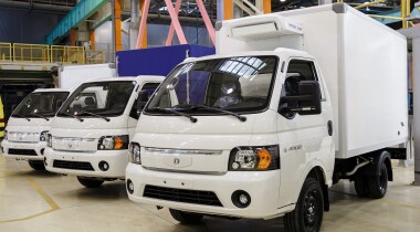 Кооператоры получили автолавки УАЗ «Профи» за треть цены