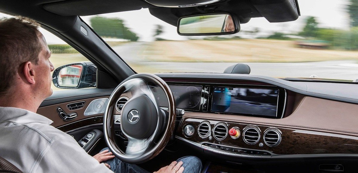 Включить автопилот: как технологии машинного зрения изменят автоиндустрию