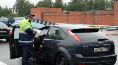 Автомобилистов вытесняют с дорог: в Москве появится еще 30 км выделенок