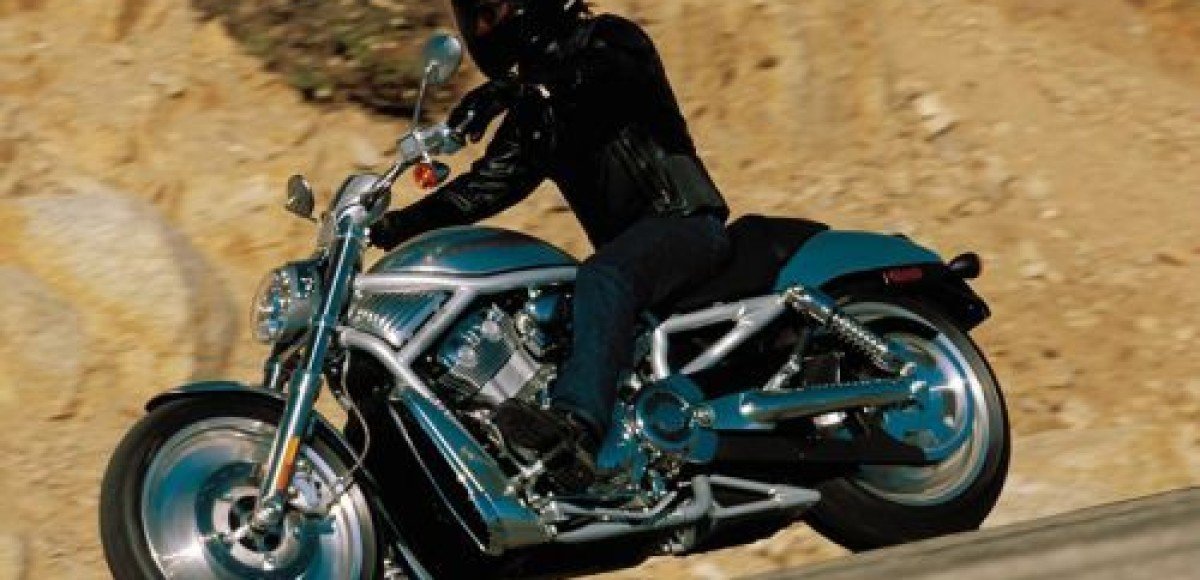 Harley-Davidson VRSCA V-rod. Революция №1