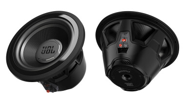 JBL BassPro Go: мощный Bluetooth-сабвуфер и полноценная акустика для любого автомобиля