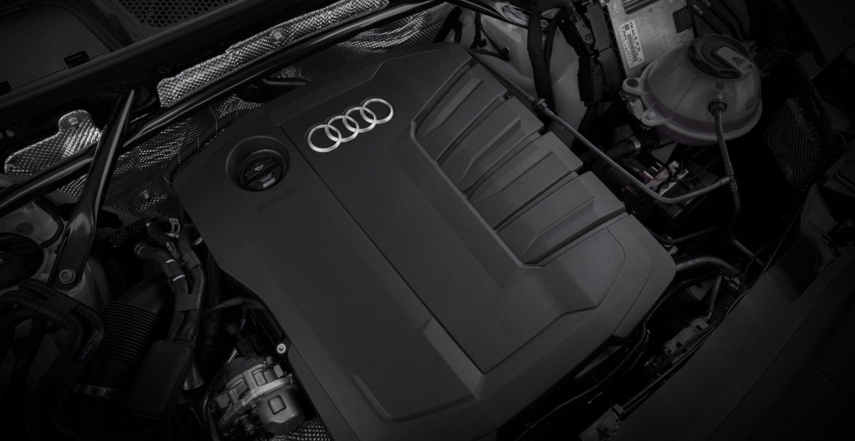 Audi объявил цены на новый купе-кроссовер Q5 Sportback