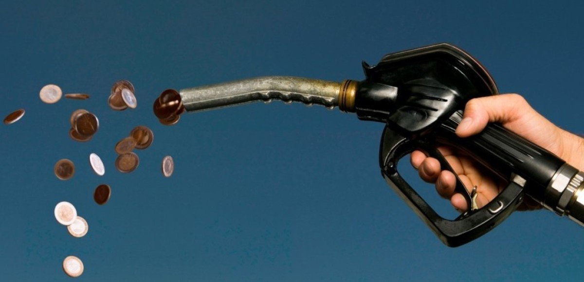 Как сэкономить топливо: 6 советов автовладельцам