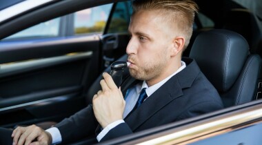 Горя от ума: почему электронные помощники мешают водителю