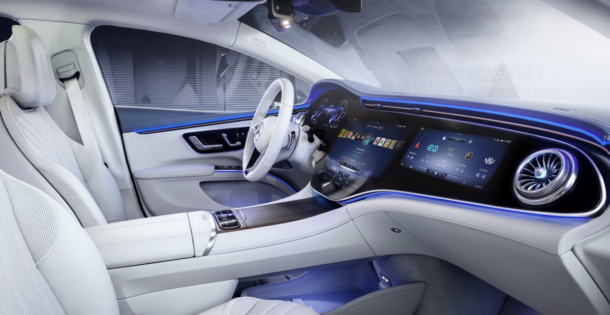 Mercedes официально представил новый электрический суперседан EQS (галерея)