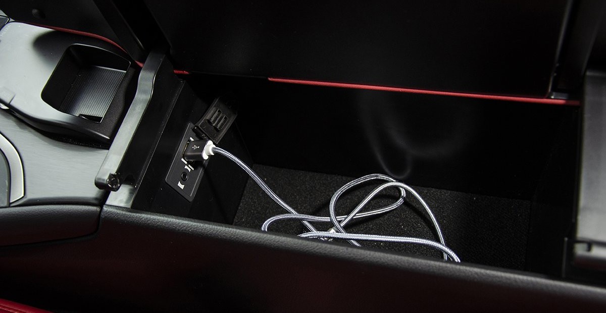 Длительный тест гибридного Lexus UX: от разочарования к пониманию