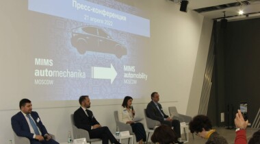 В Омске обсудили возможности профориентации в юношеских автомобильных школах