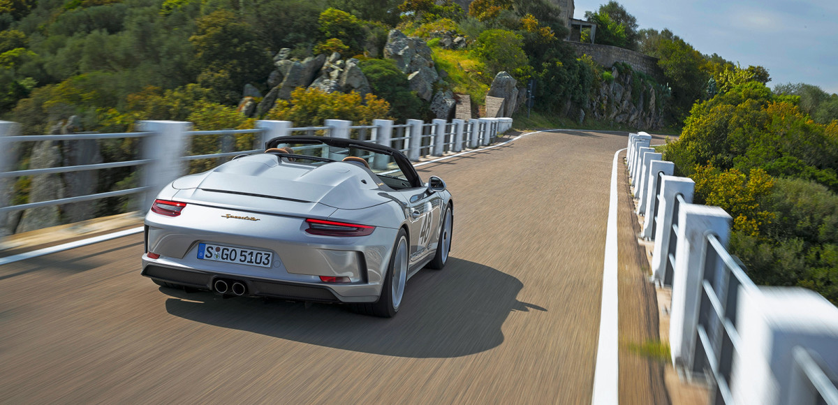 Тест-драйв Porsche 911 Speedster: как едет самый дорогой «Порше»