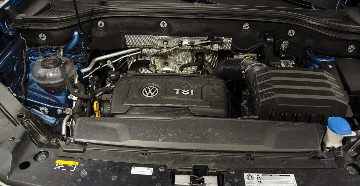 Volkswagen Teramont: покупать или нет? Два мнения.