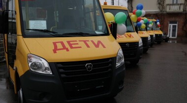 Новый микроавтобус и фургон МАЗ оказались китайскими JAC Sunray
