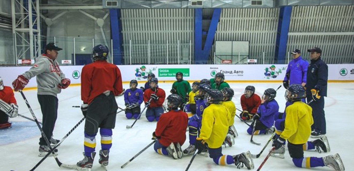 Турнир по хоккею среди юниоров ŠKODA Junior Ice Hockey Cup завершится в Новогорске