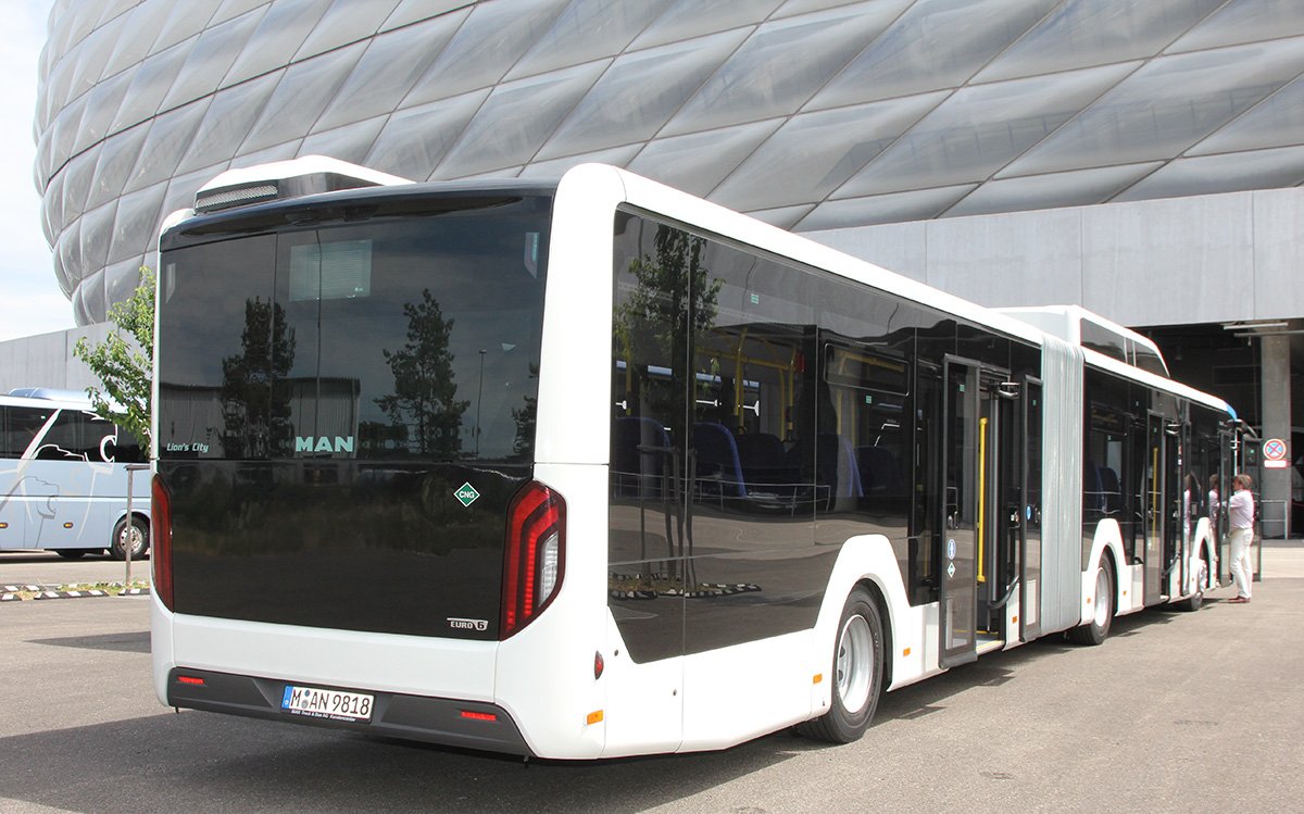 Busworld Europe: что показали на крупнейшей выставке автобусов в Бельгии