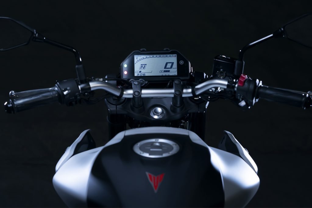 Yamaha представила обновленный нейкед MT-03