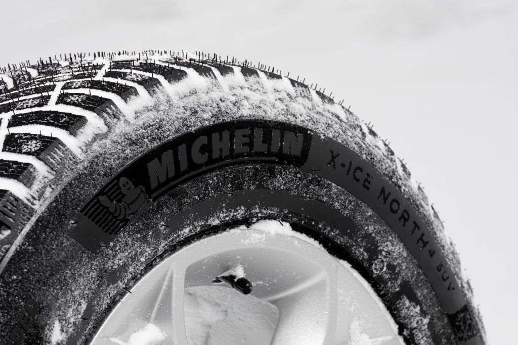 313 шипов, и это законно! Обзор зимних шин Michelin X-Ice North 4 SUV.