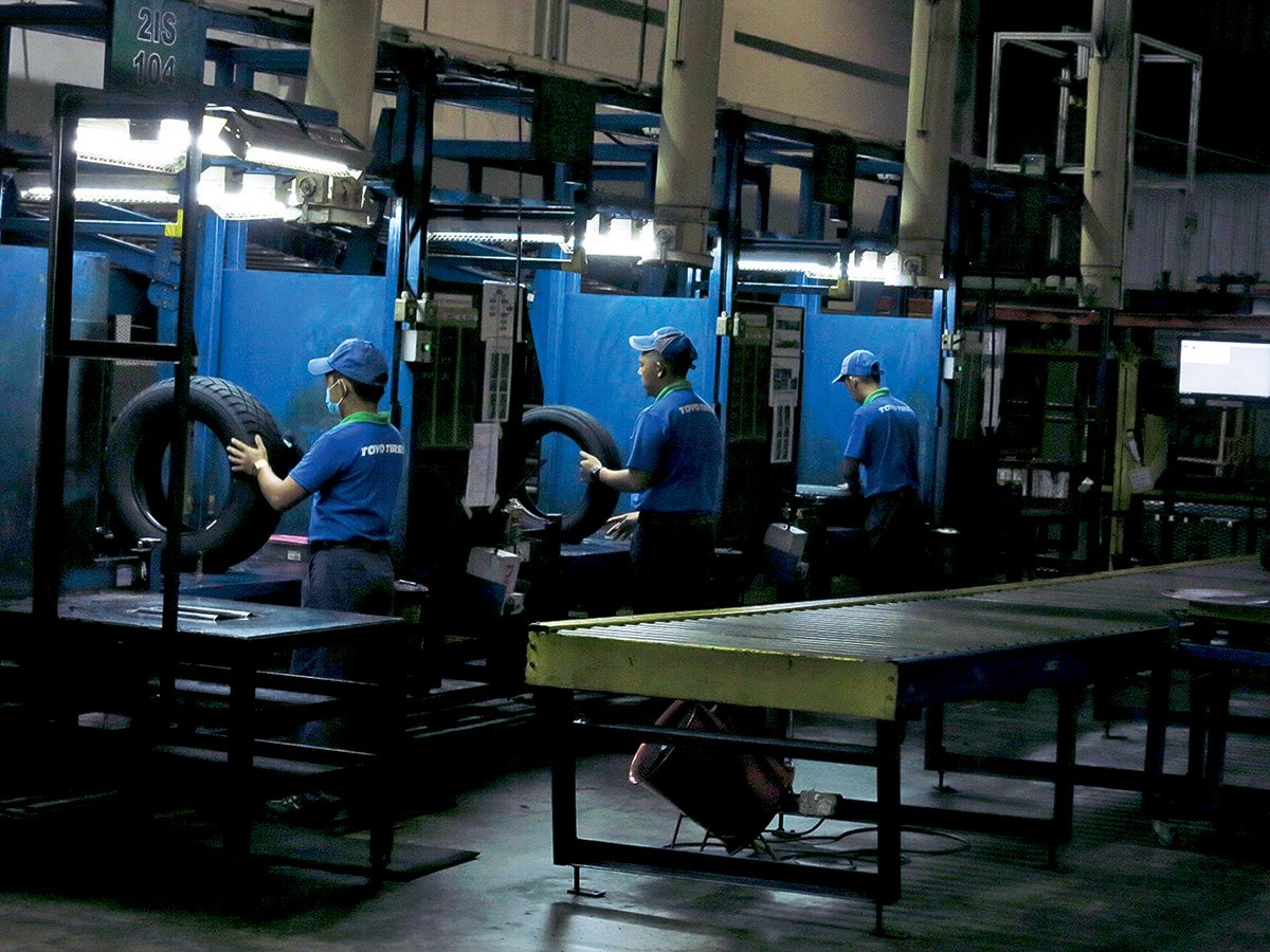 Как делают автомобильные шины: завод Toyo Tyre в Малайзии