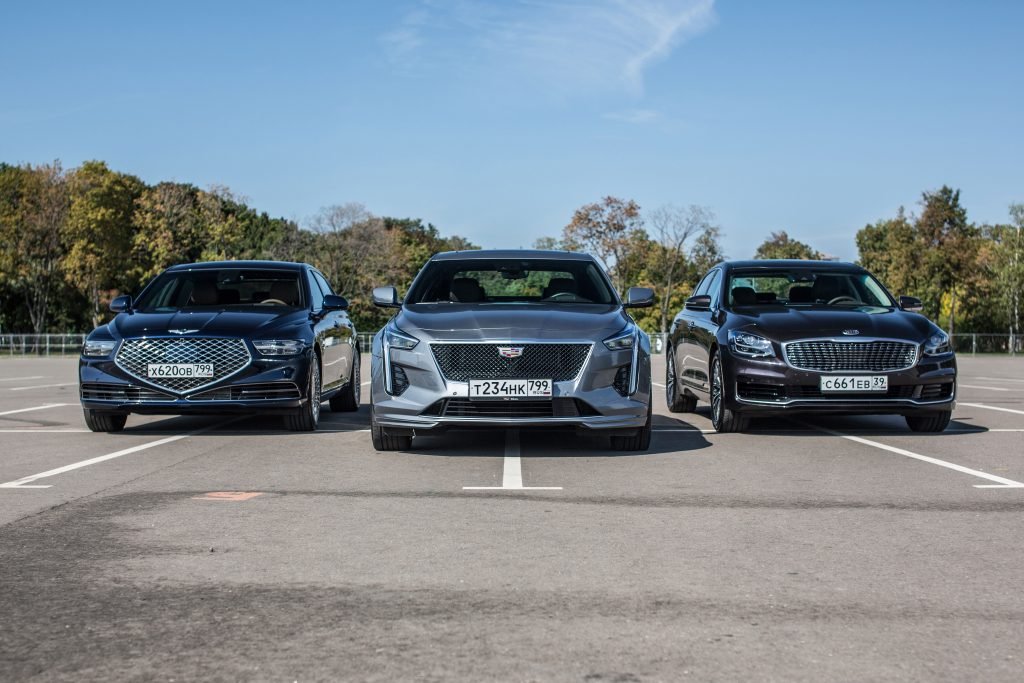 Америка против Кореи. Что выбрать: Cadillac CT6, Genesis G90 или Kia K900?