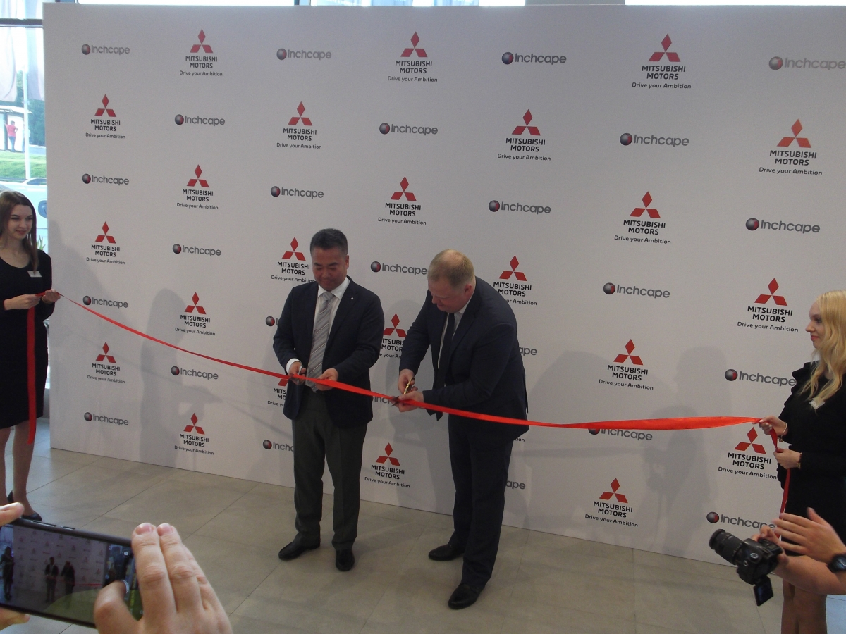 Добро пожаловать: в Москве открылся 18 дилер Mitsubishi Motors.