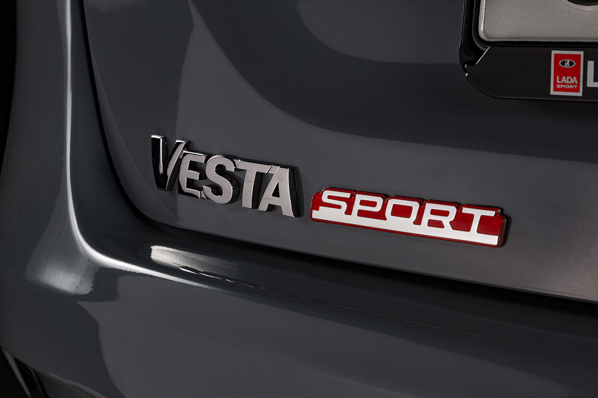 Тест-драйв Lada Vesta Sport. Физкульт-привет