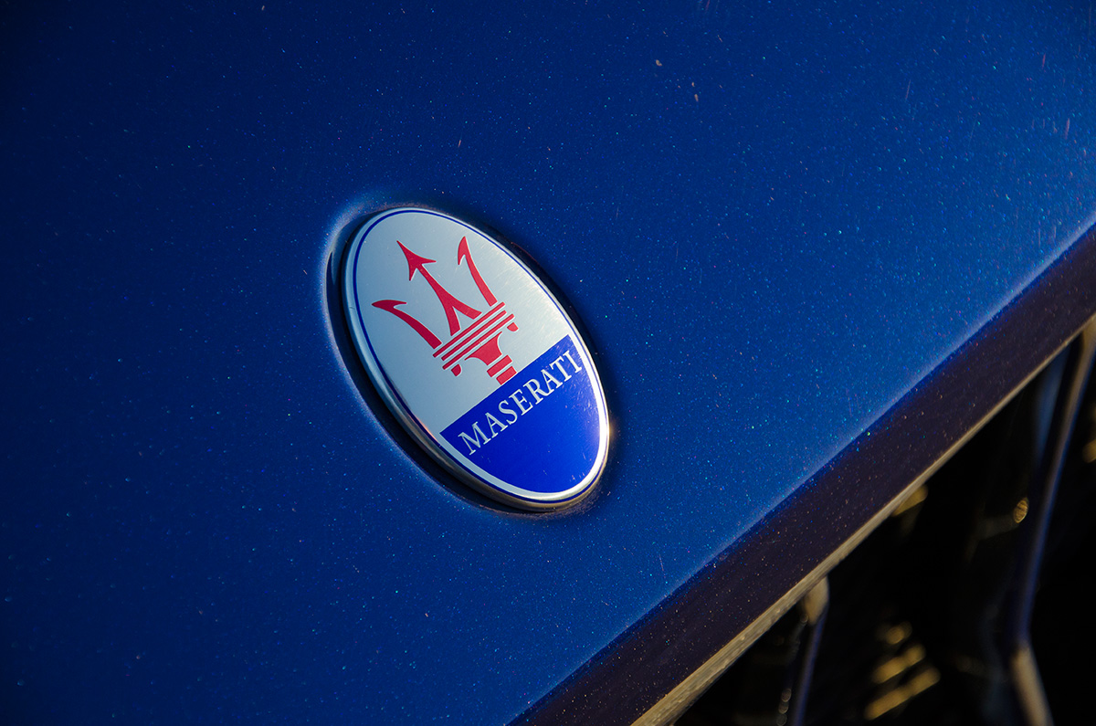 Maserati Levante S против Range Rover Velar. По велению сердца Тест Драйв 
