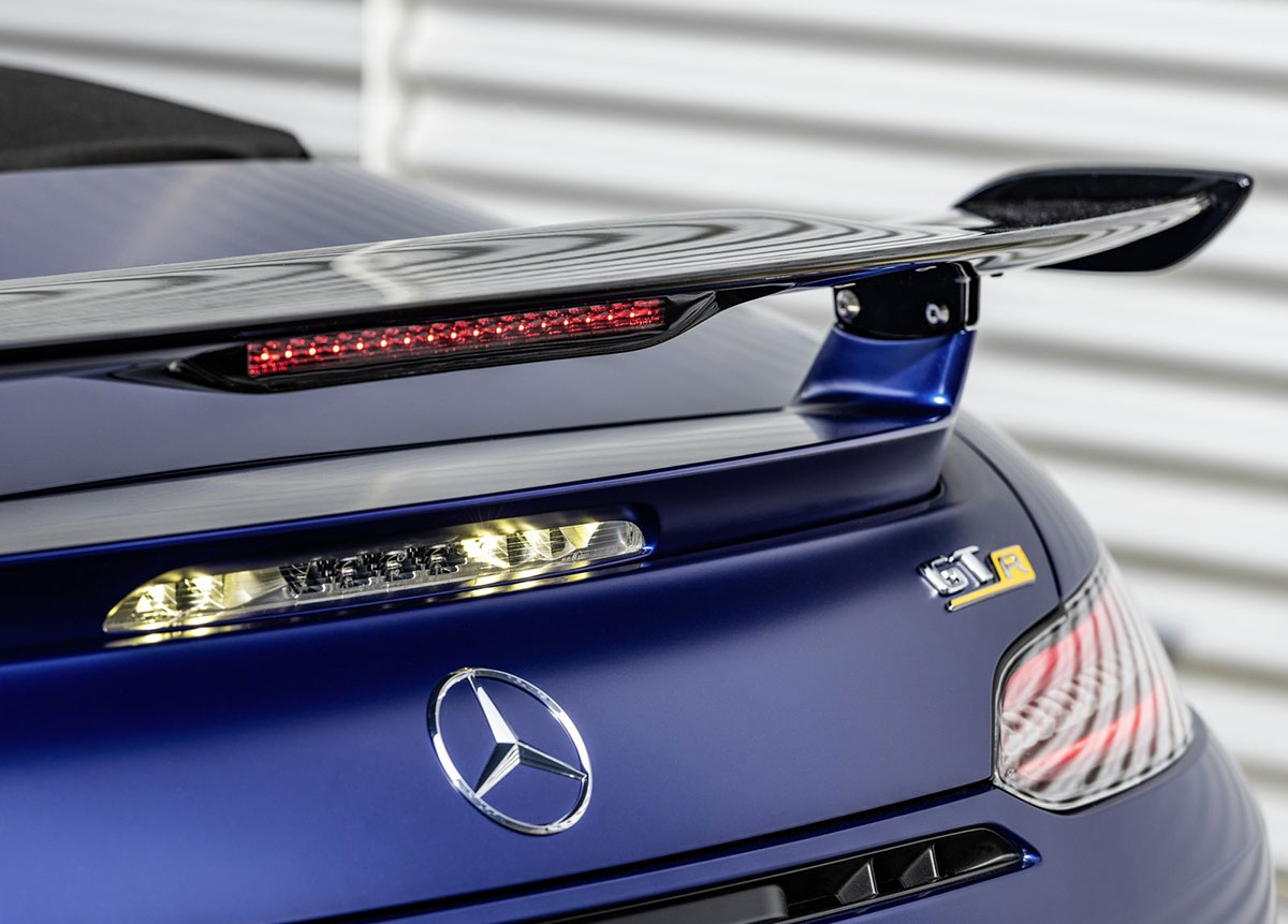 Mercedes-Benz AMG GT R Родстер: немецкие вершины