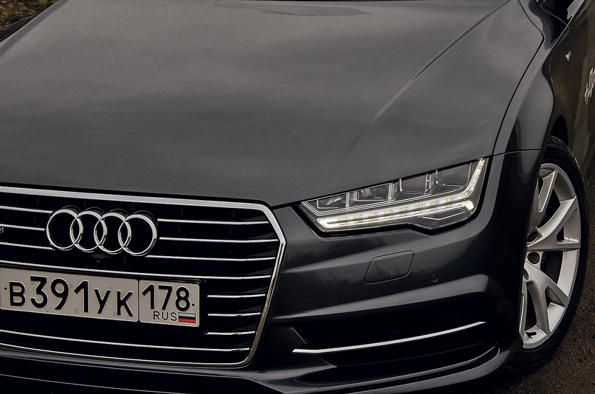 Audi A7. Оттенки серого
