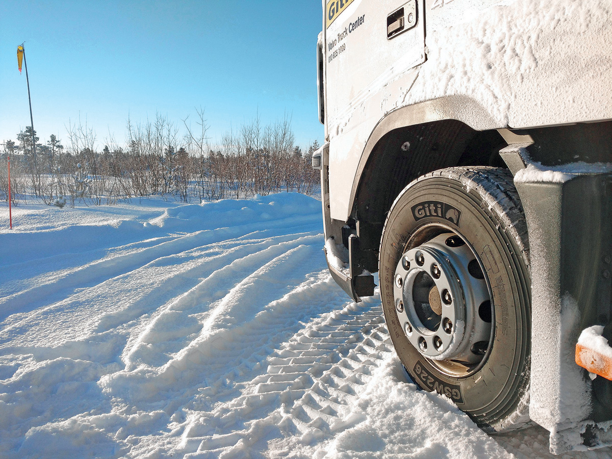 Вершины безопасности: зимние шины Giti для грузовиков