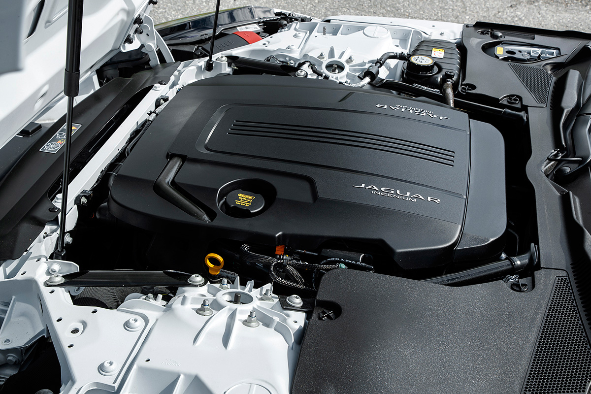 Jaguar F-Type двигатель