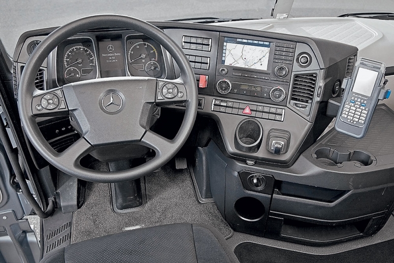Для тех, кто любит потяжелее. Mercedes-Benz Actros SLT и Arocs SLT Евро-6.