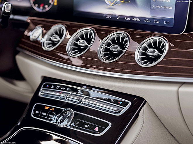Mercedes-Benz E-Class Coupe. Купе до Детройта