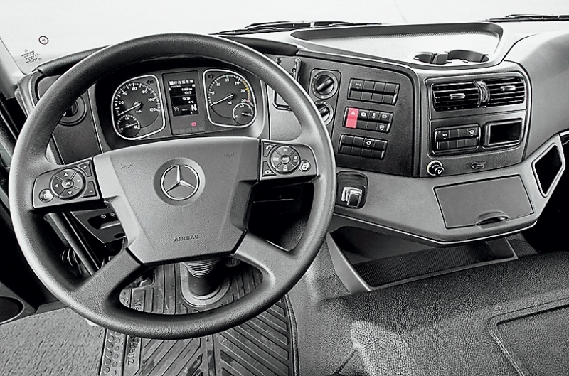 Грузовики Mercedes-Benz: тотальное обновление