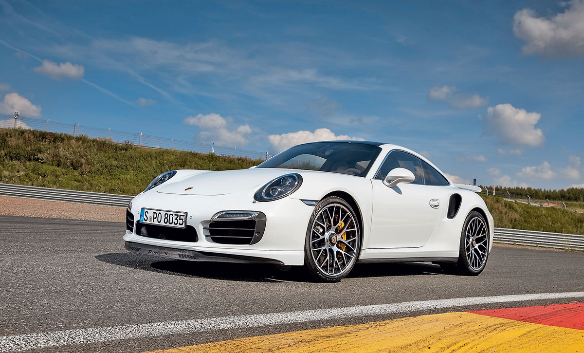 Со своей атмосферой: Porsche World Roadshow