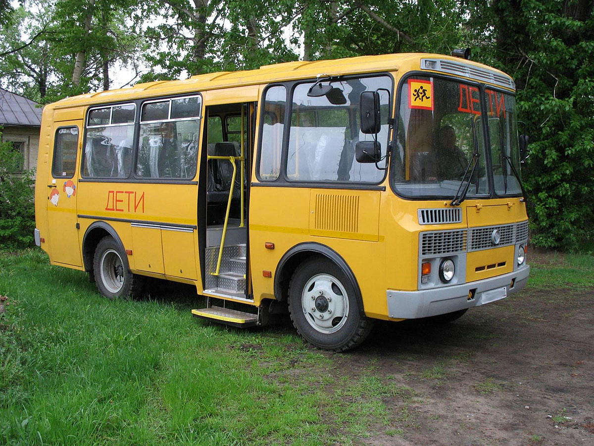 Пассажир с портфелем: школьные автобусы Автомобильный портал 5 Колесо