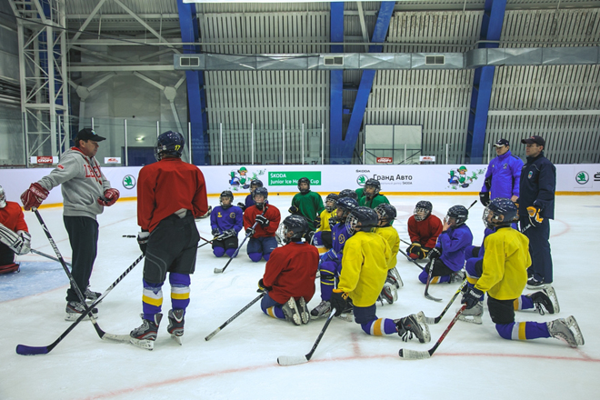 Турнир по хоккею среди юниоров ŠKODA Junior Ice Hockey Cup завершится в Новогорске