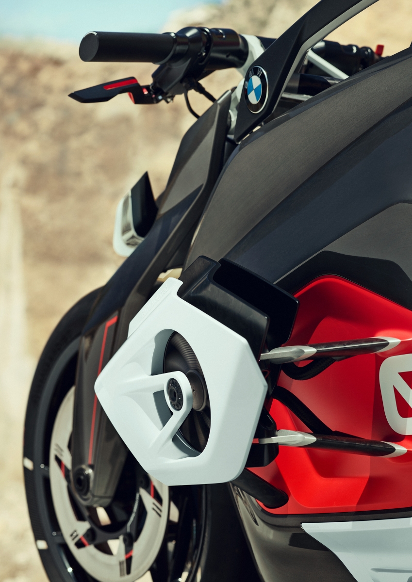 BMW Motorrad представляет концепт электробайка Vision DC Roadster
