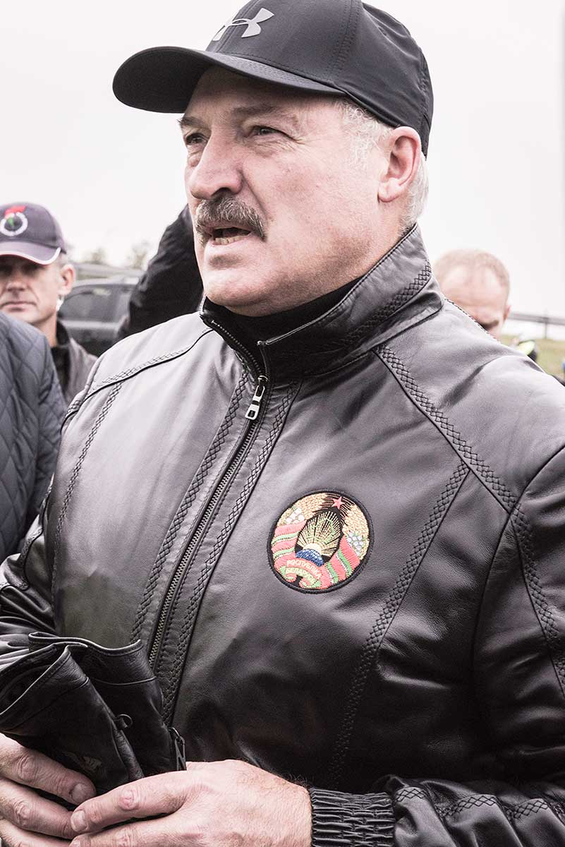 Гос-Харли-Фест: как Лукашенко мотосезон закрывал