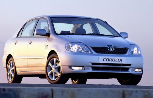 Toyota Corolla Sedan 1.4 VVT-i. 2 тысячи за свежесть
