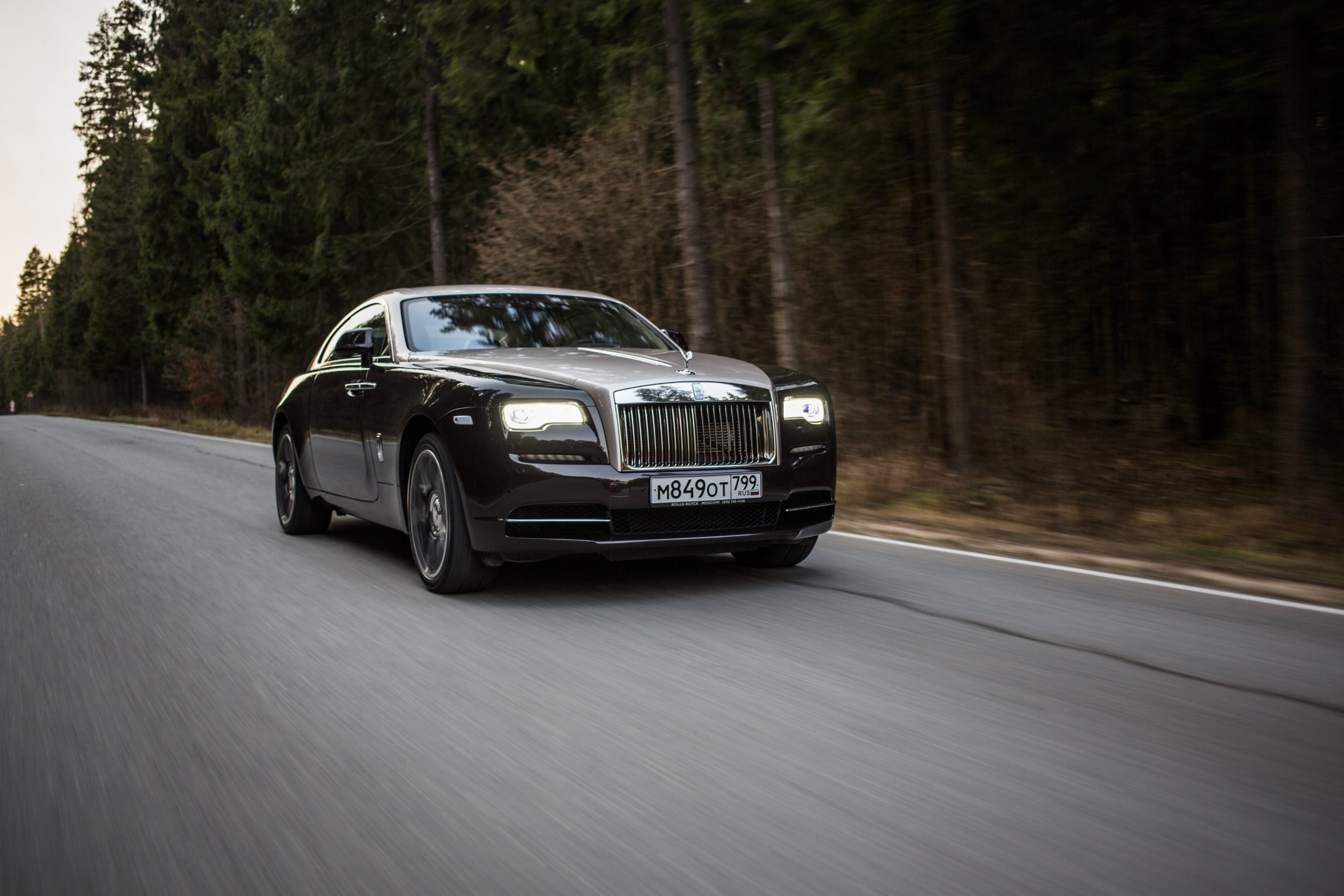 Тест-драйв Rolls-Royce Wraith. Дороже денег
